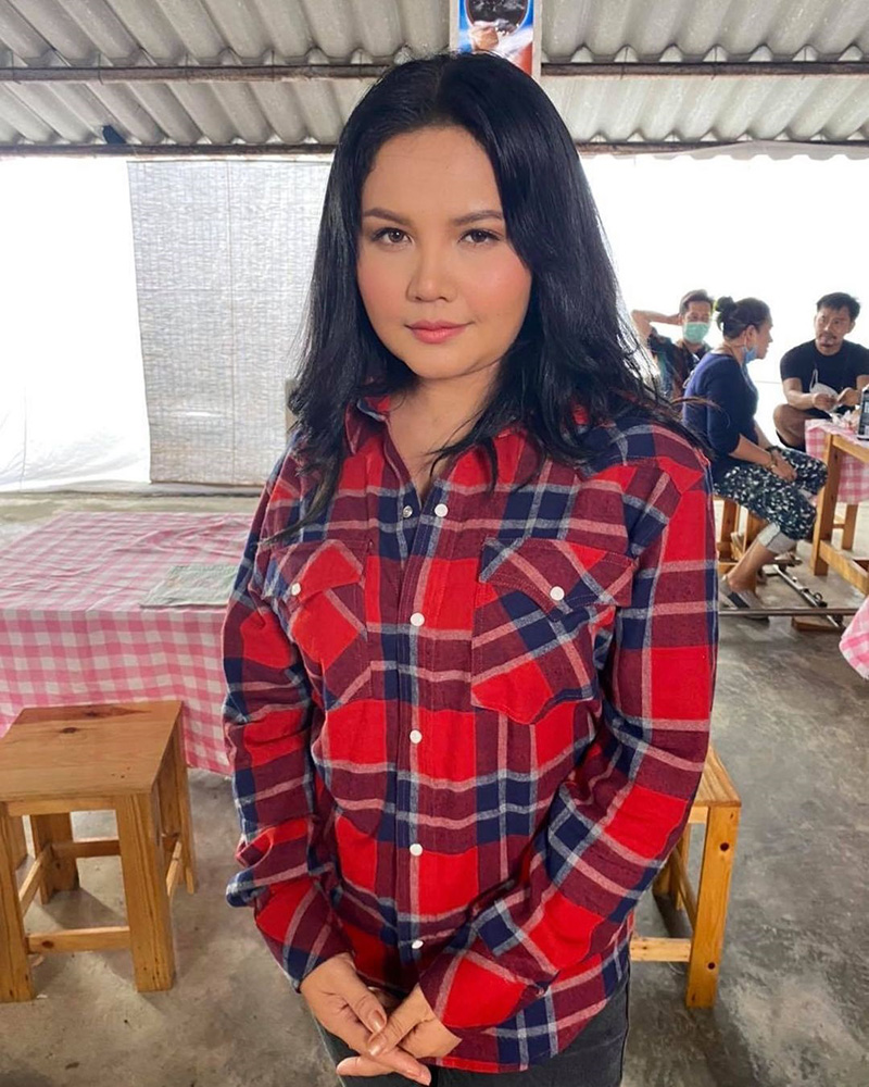 ตั๊กแตน ชลดา 