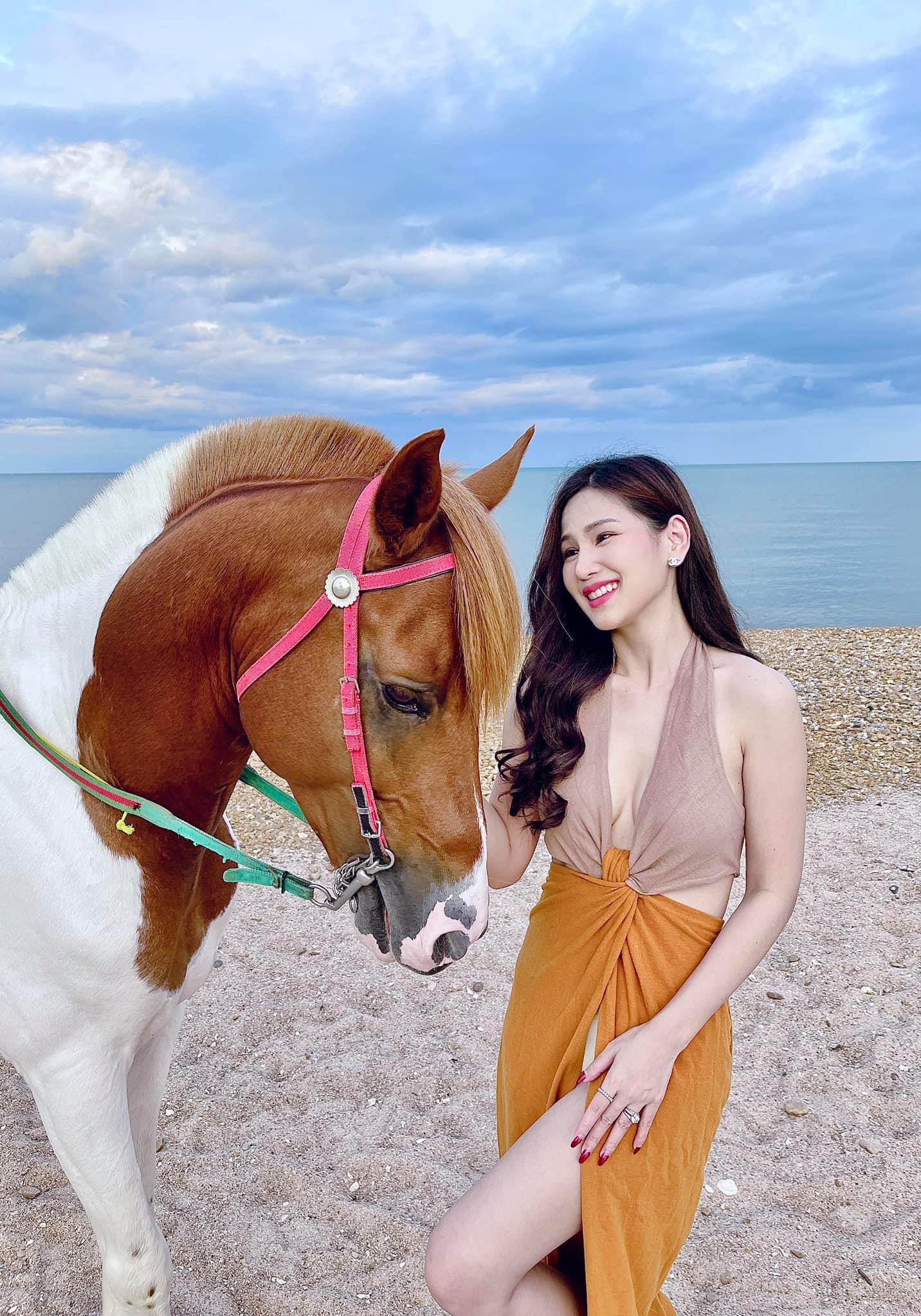 เพียว สุมาภรณ์