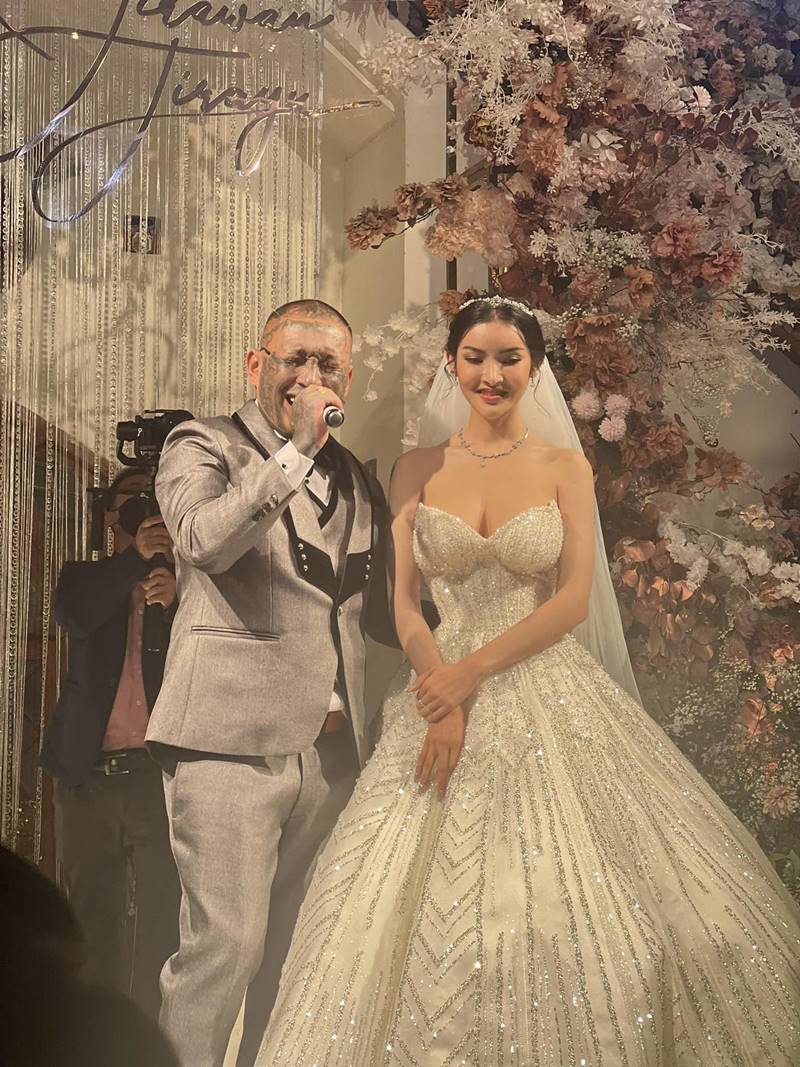 เก่ง ลายพราง, น้องจอย