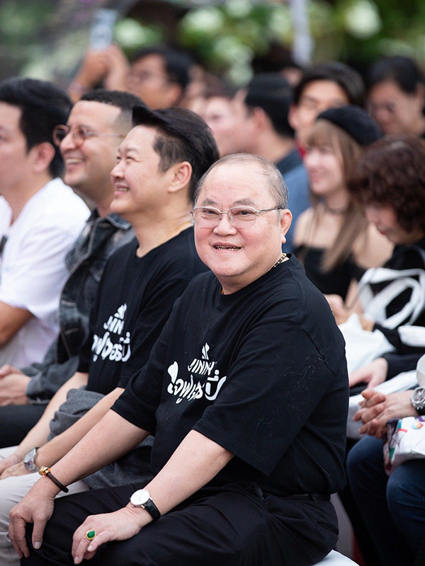 JINNY ใจฟูเจอร์นี่