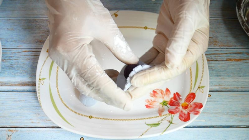 ขนมโคกะทิสดไส้มันม่วง