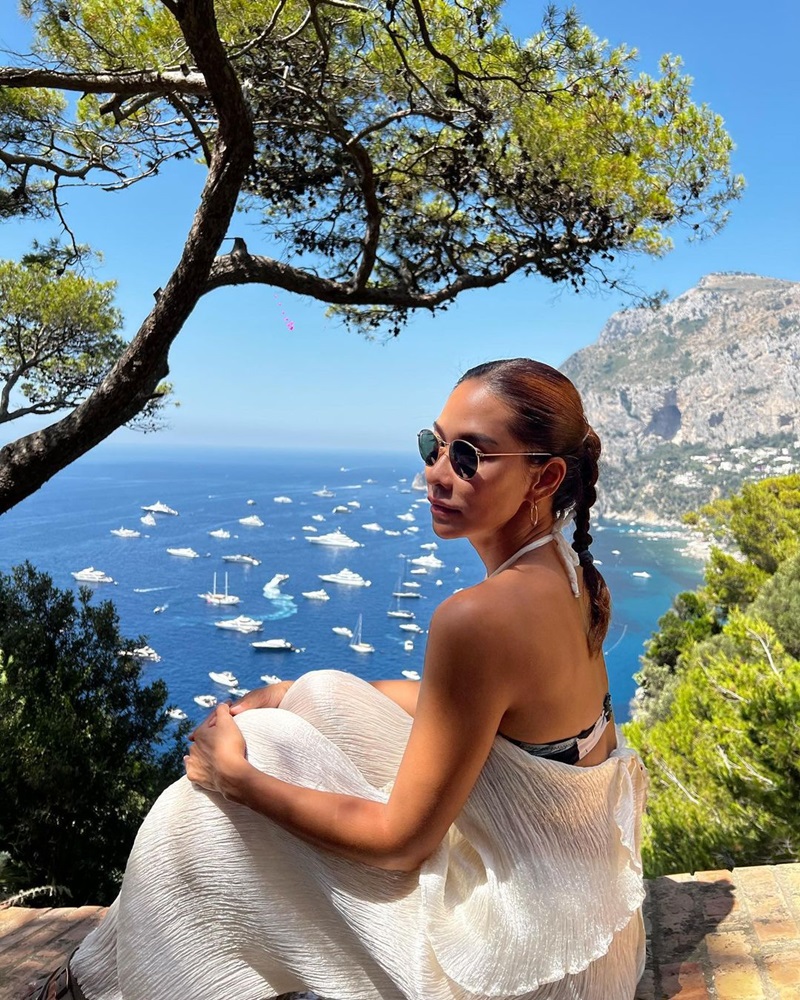 พลอย เฌอมาลย์