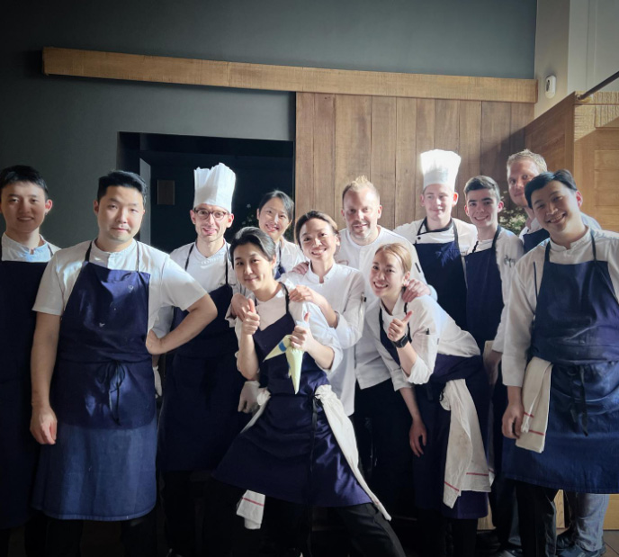 เชฟเคอร์ ประวัติ