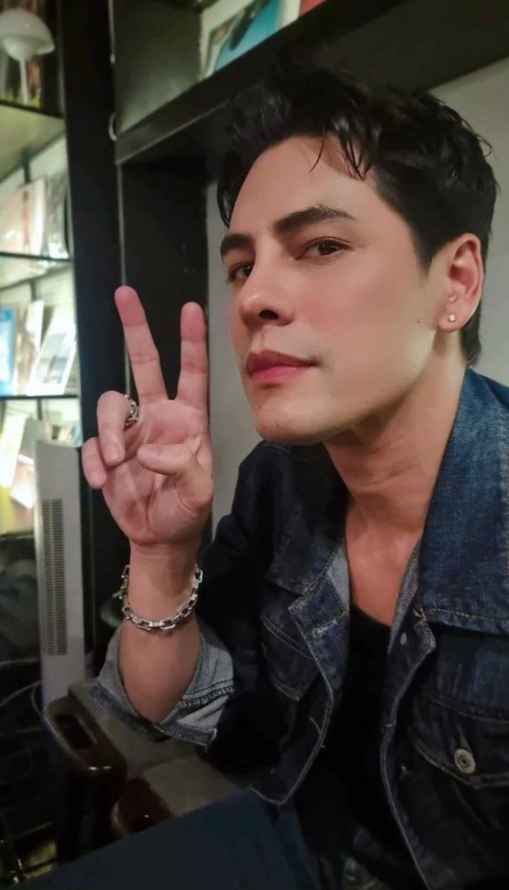 เบญจา คีตา ความรัก