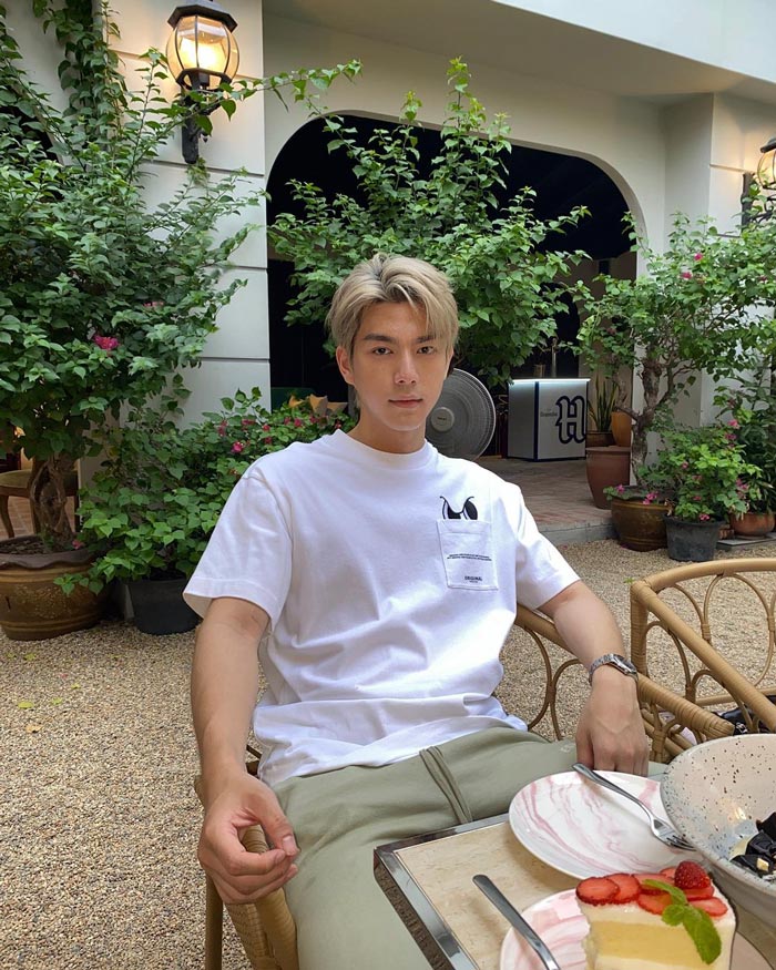 ไบร์ท นรภัทร