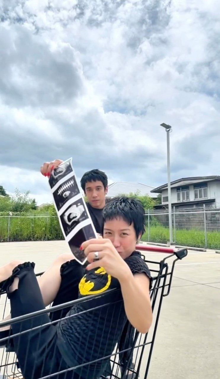 พลอย หอวัง ท้อง