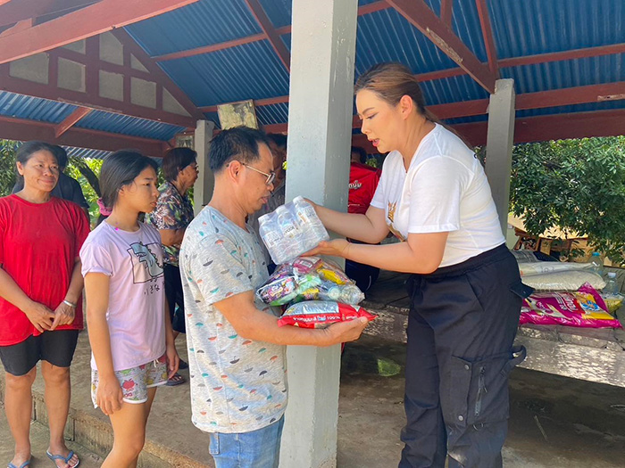 บุ๋ม ปนัดดา