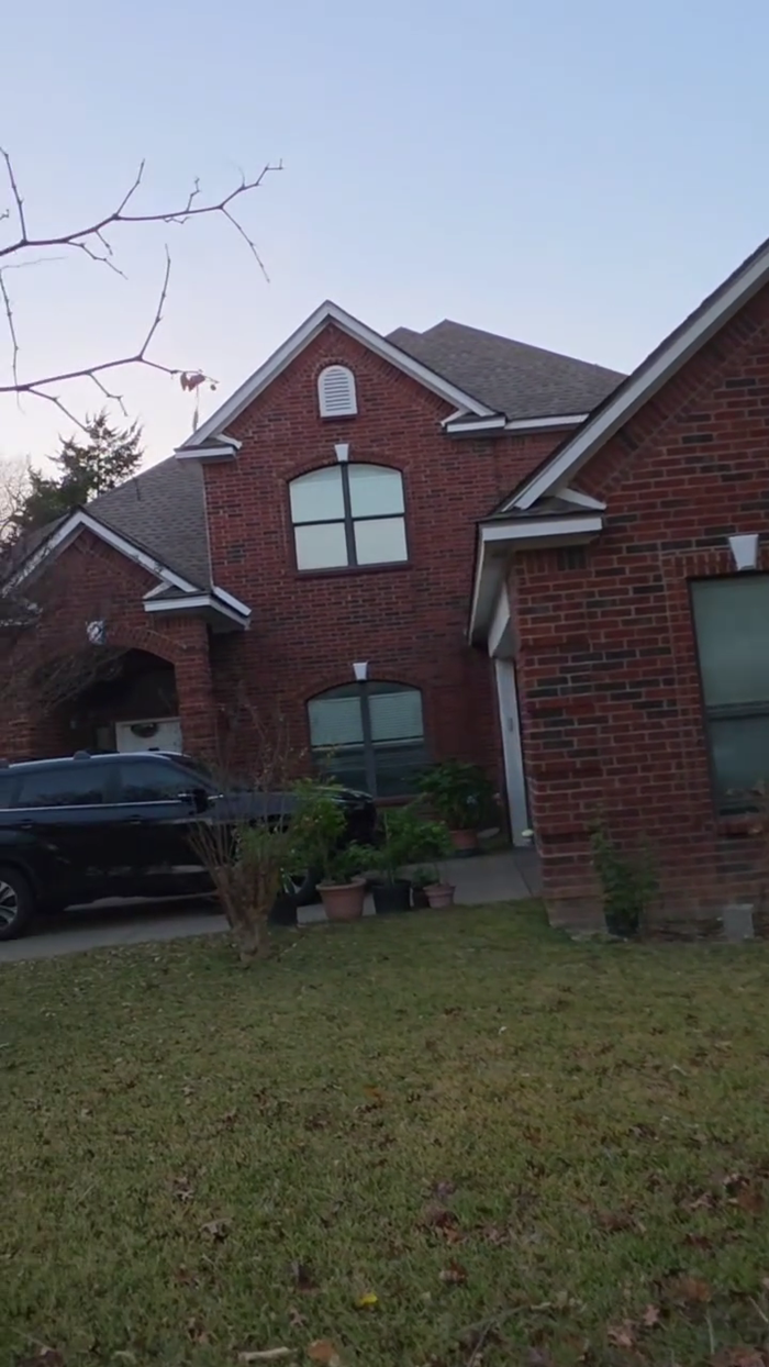 ยายหนิง เล่าเรื่องครอบครัว อพยพมาอเมริกา 40 ปี 