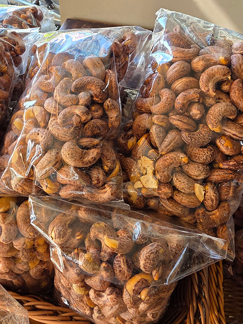 ร้านข้าวต้มดีบุก