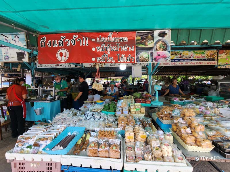ตลาดฉำฉา ภูเก็ต 
