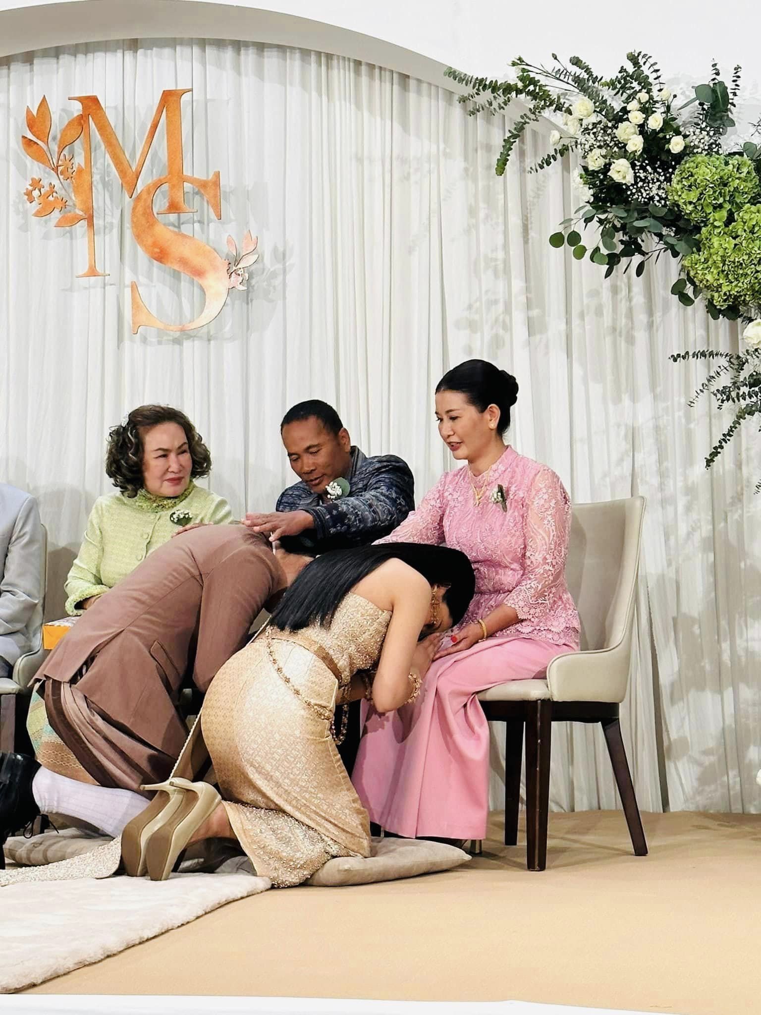 ลูกสาวไมค์ ภิรมย์พร