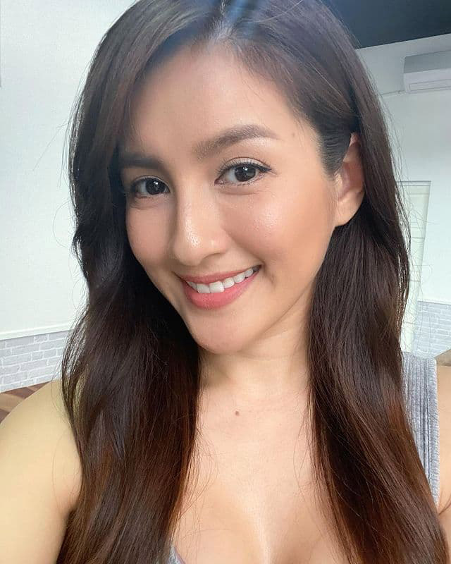 นก อุษณีย์