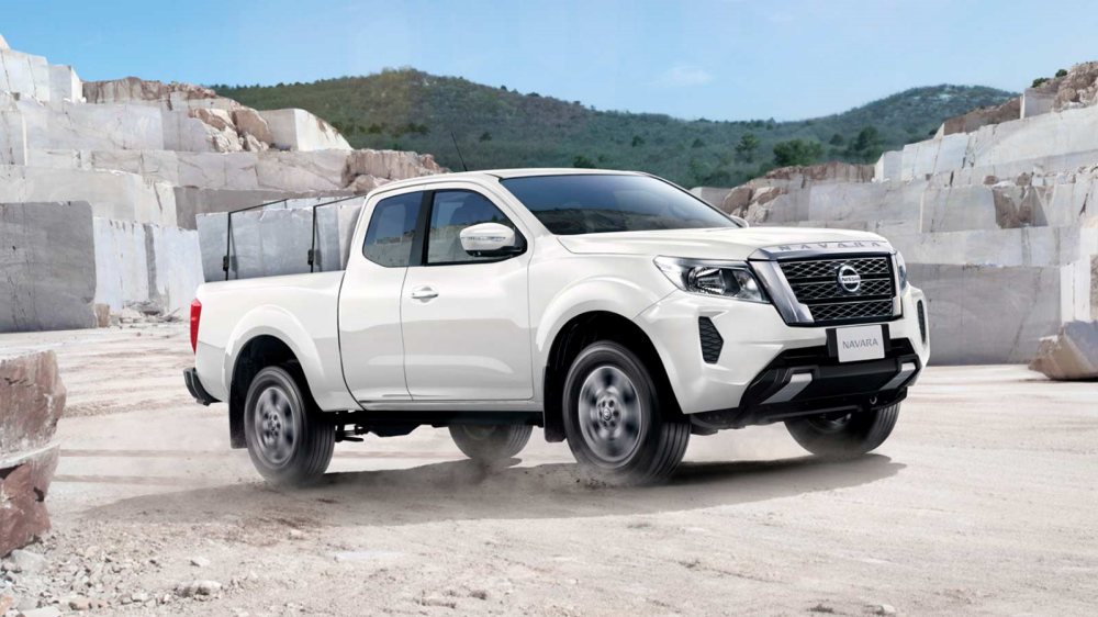 nissan navara 2024