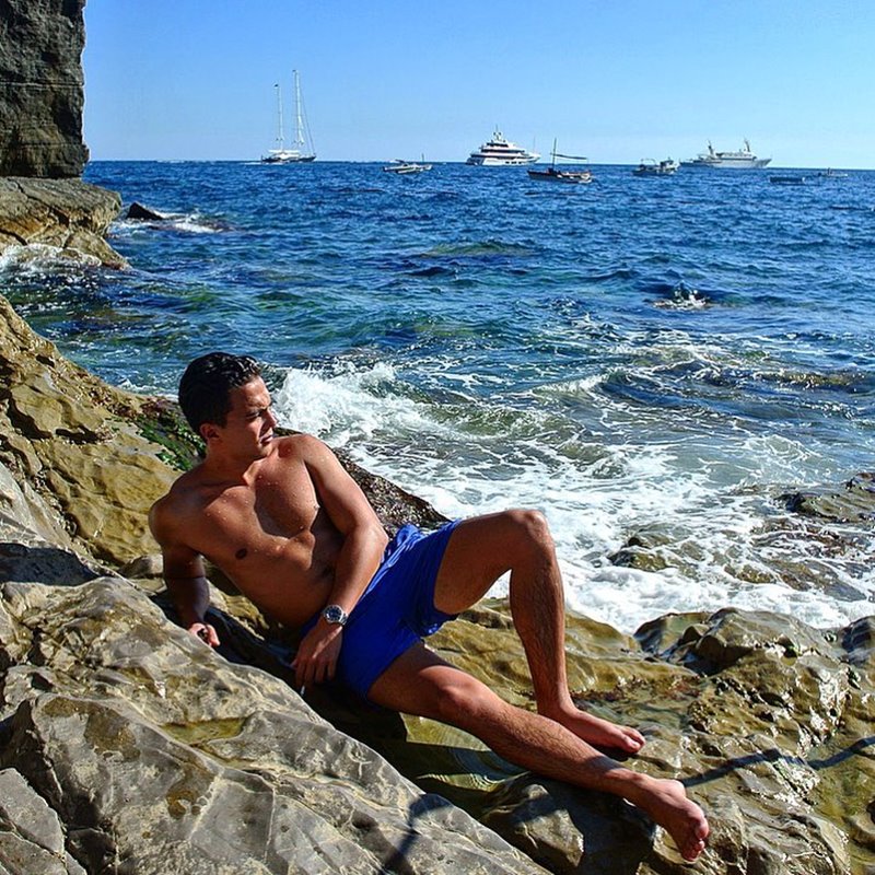 แดเนียล ดีน อิซ่า-คาเลบิก