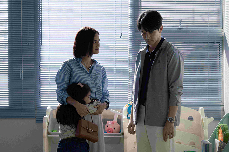 ลักกันวันตาย (Everybody Loves Me When I’m Dead) ภาพตัวอย่าง