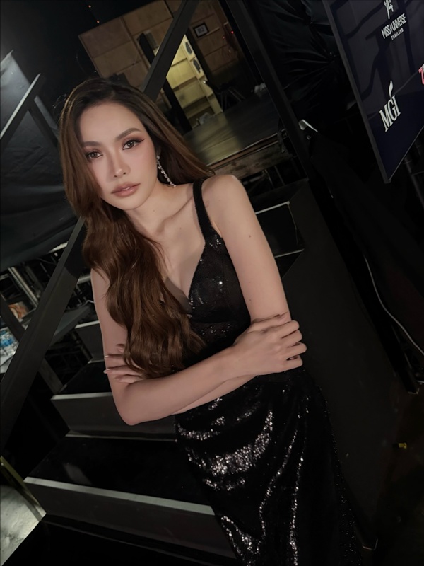 ชาล็อต จัดงานวันเกิด 