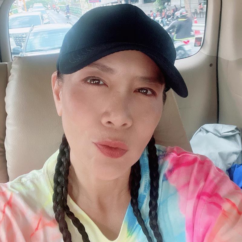 ต่าย เพ็ญพักตร์