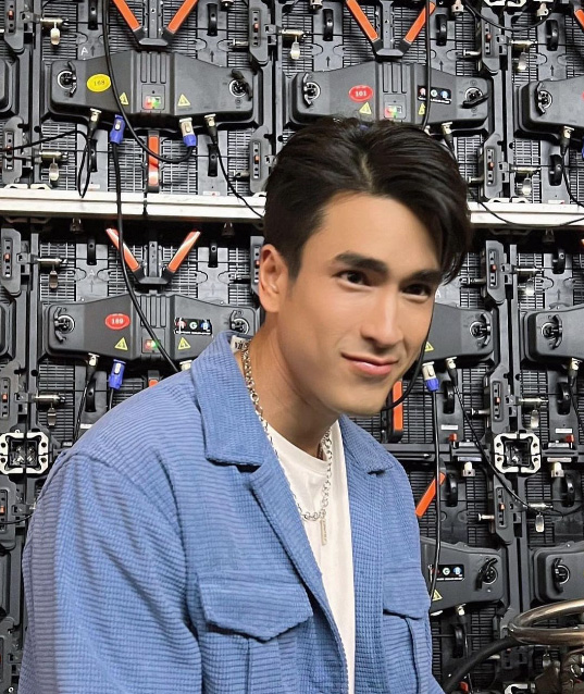 ณเดชน์ คูกิมิยะ ประวัติ