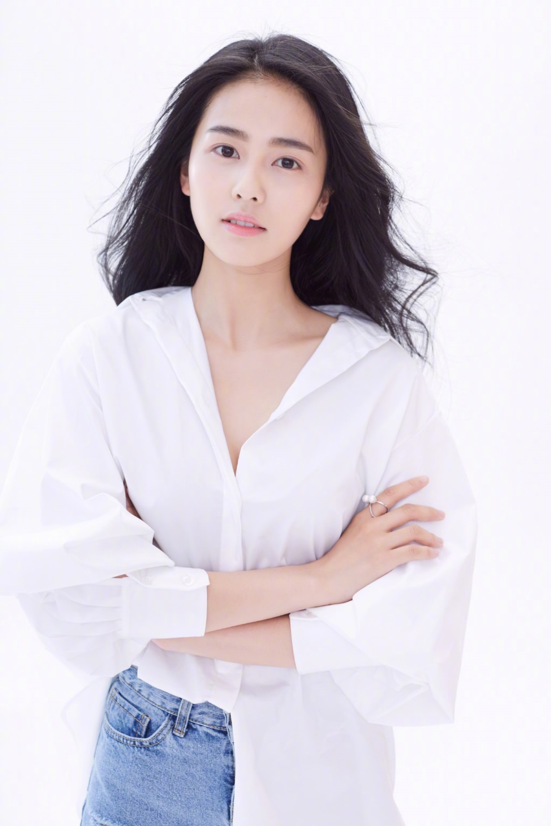 ไป๋ลู่ Bai Lu 白鹿