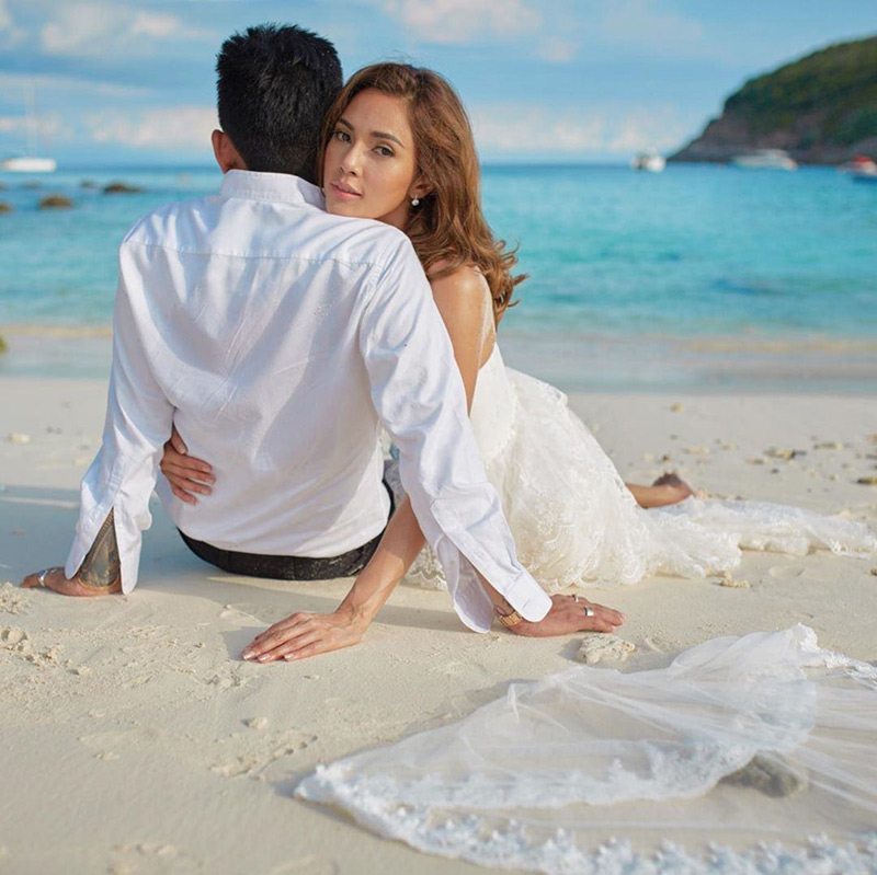 อุ้ม บอล