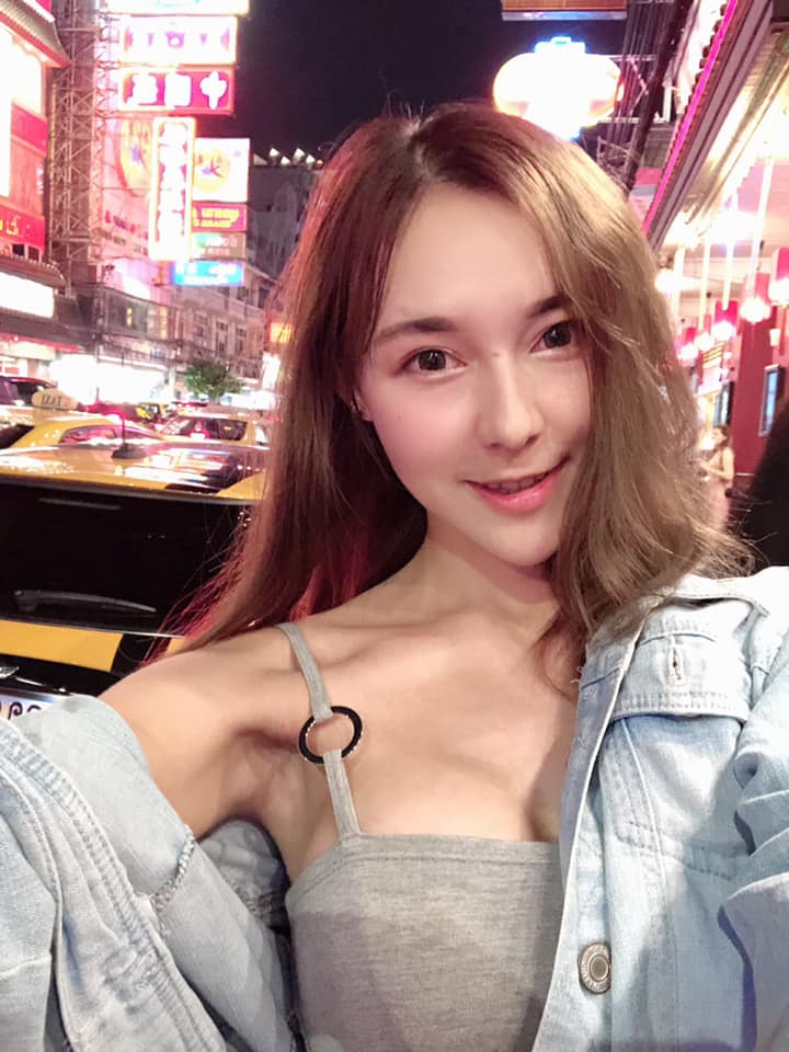 พัชชี่ พัชสพร