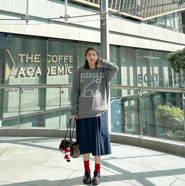 เม Smoymay แต่งตัวไปสยาม