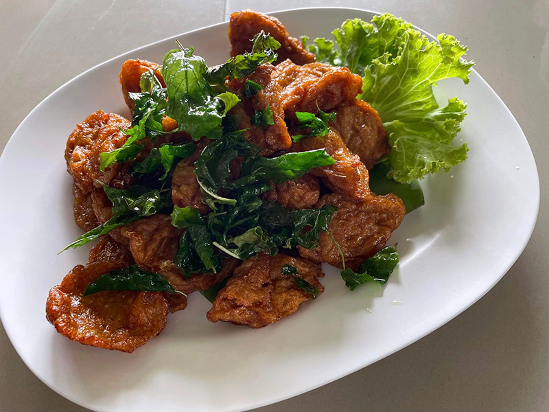 ร้านเมนูไข่เจียวปู ร้านเปลญวน