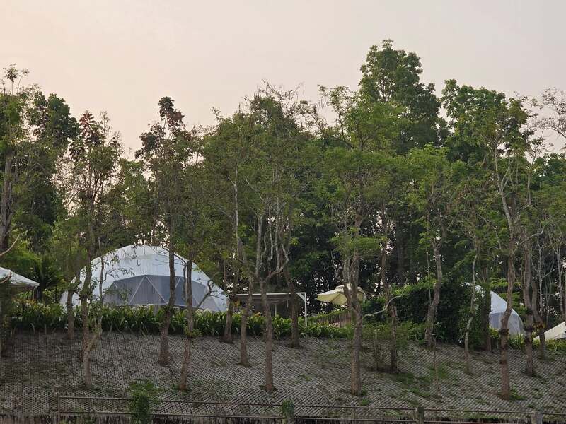 บ้านแซวการ์เด้น แอนด์ รีสอร์ท 