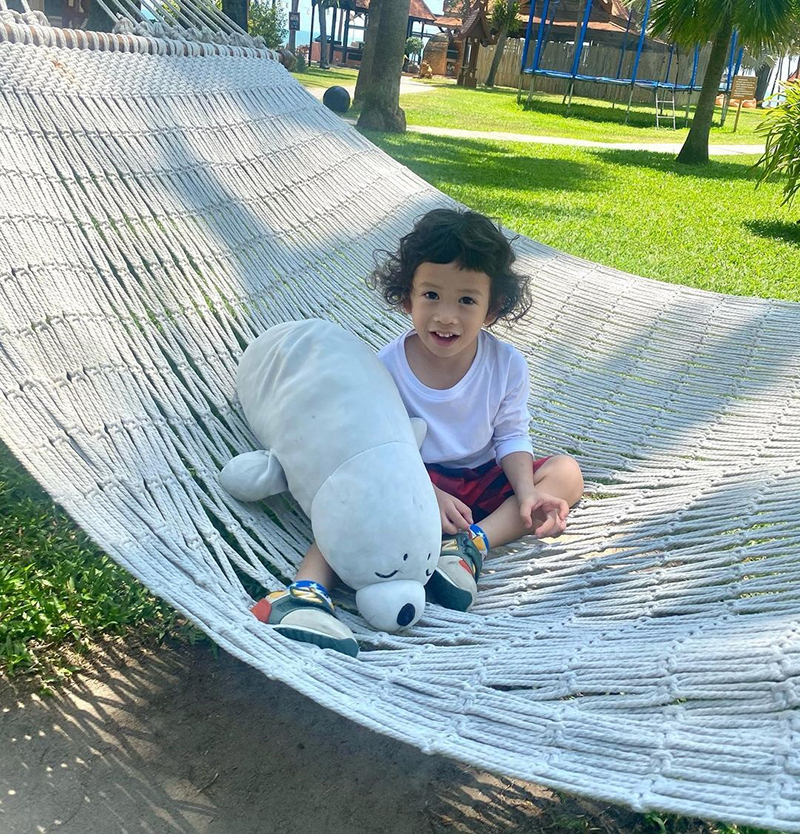 ชาคริต แย้มนาม น้องโพธิ์