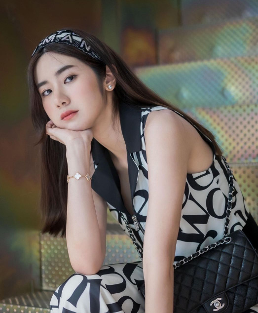 นุ่น สุทธิภา ประวัติ