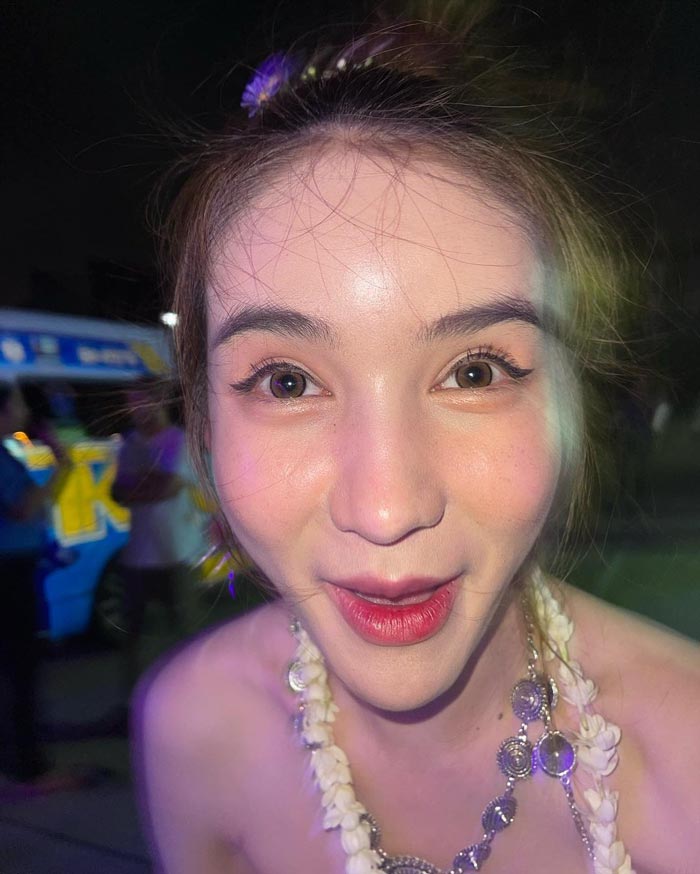 โยชิ รินลดา