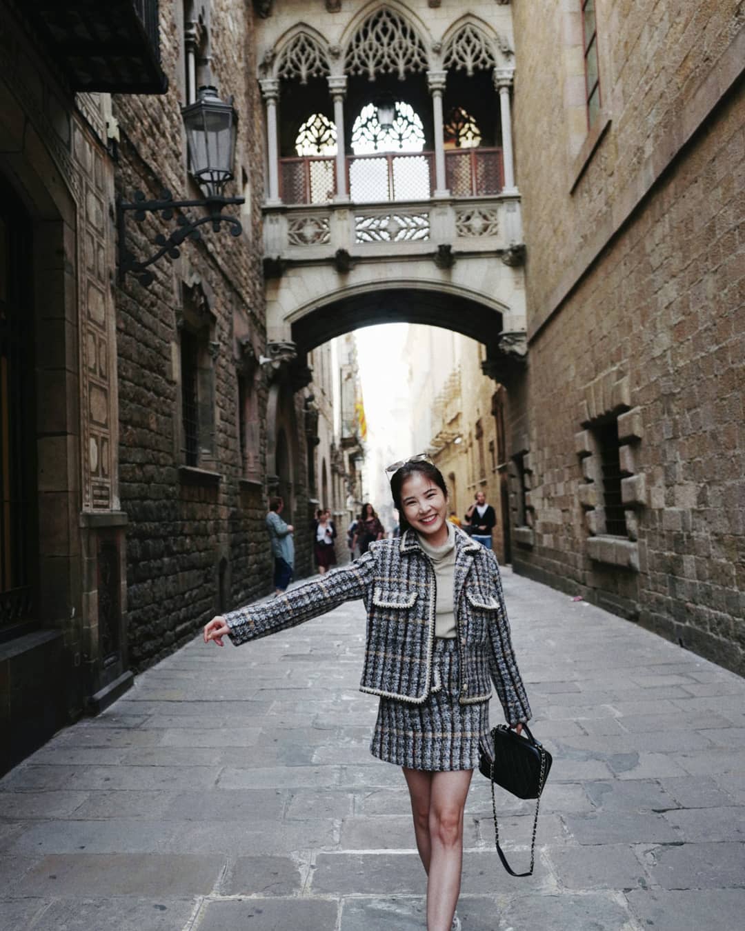 ฝน ศนันธฉัตร