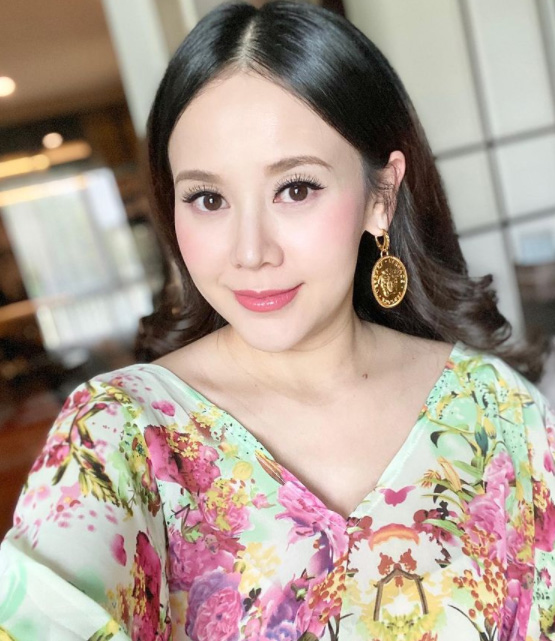 แยม ธมลพรรณ์