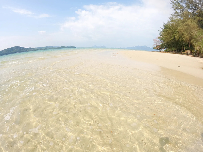 เกาะละวะใหญ่ พังงา