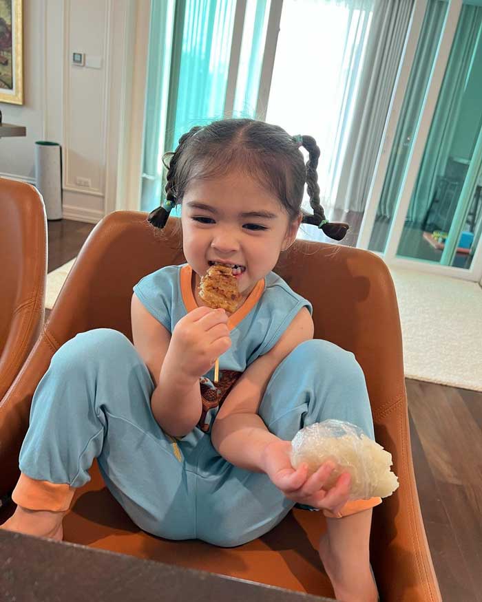 น้องเดมี่ ลูกสาว ลีเดีย