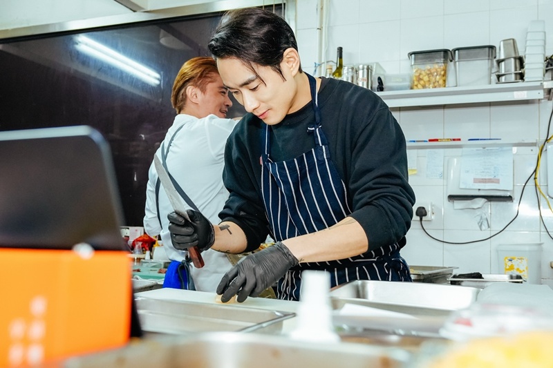 เอ็ด ชินชวง ถูกจับตารักใหม่ เจนี่ เทียนโพธิ์สุวรรณ