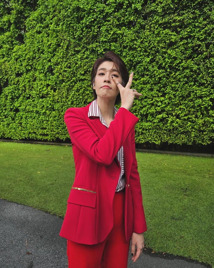 เชียร์ ฑิฆัมพร