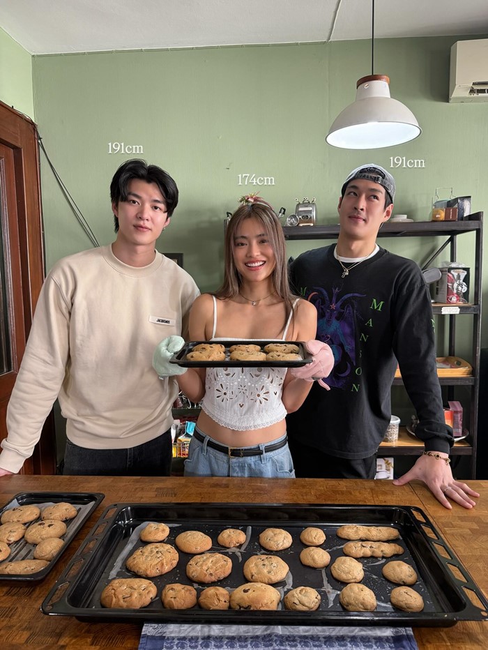   โยเกิร์ต ณัฐฐชาช์ ปล่อยคลิปป้อนขนม มีน นิชคุณ และ กระทิง ขุนณรงค์ 