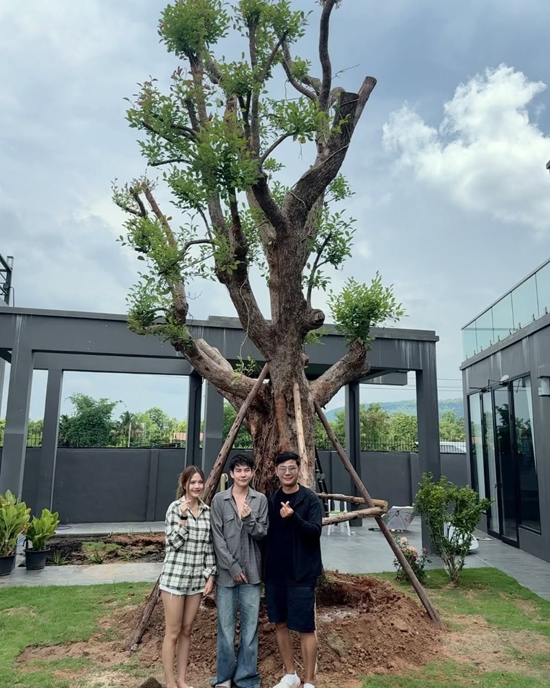 บ้านครูเต้ย อภิวัฒน์