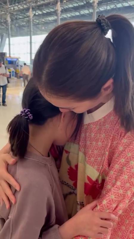 ต่าย ชุติมา มาส่ง น้องพิพิม