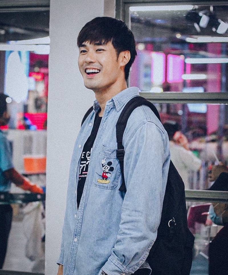 หน่อง ธนา