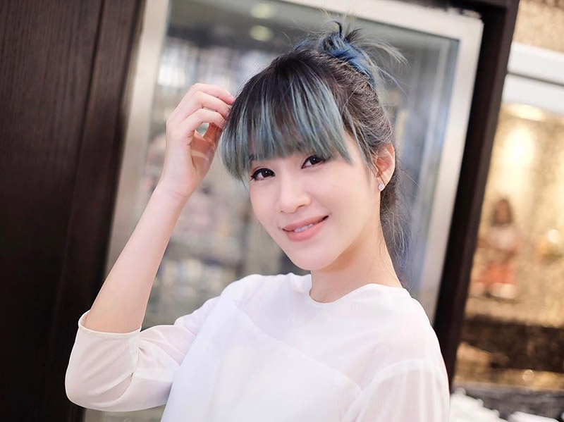  ฟาง พิชญา