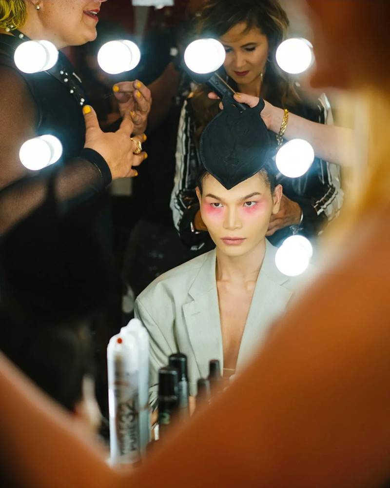 มีมี่ เทา