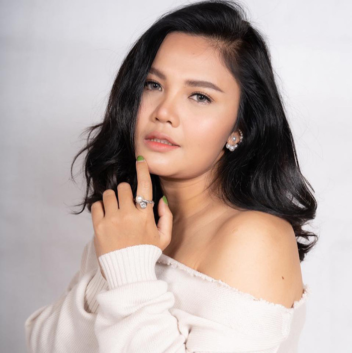 ตั๊กแตน ชลดา