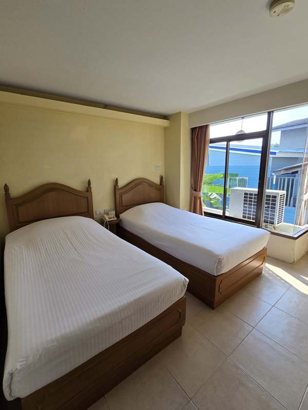 โรงแรมมูนแอนด์ซัน