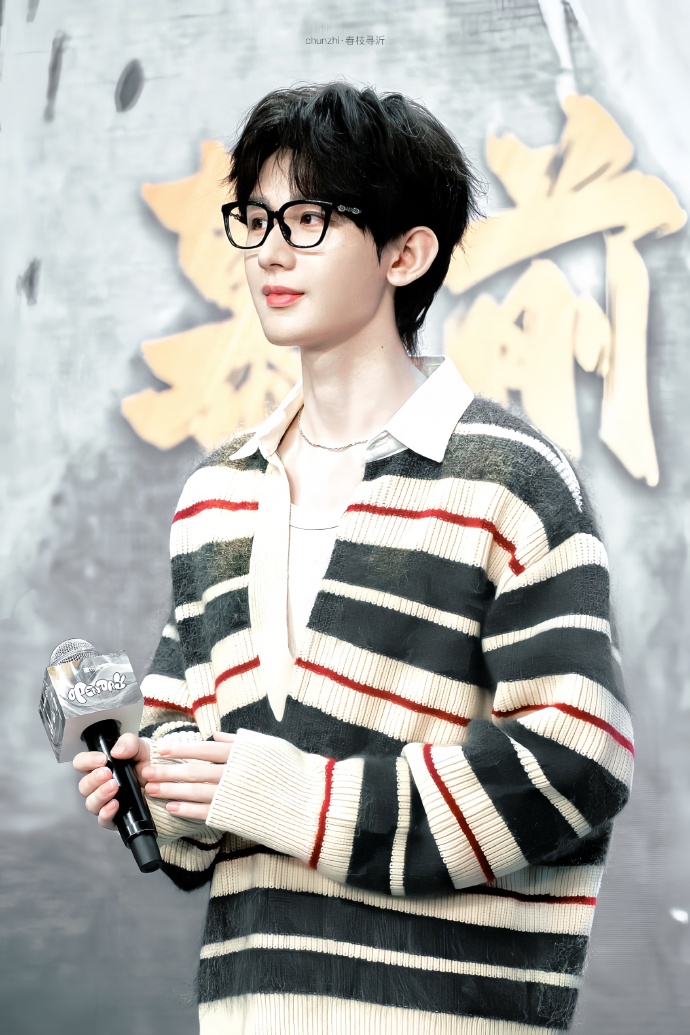 เฉิงอี้ ประวัติ Cheng Yi