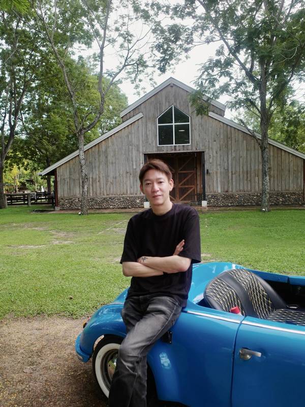 จิน จรินทร์