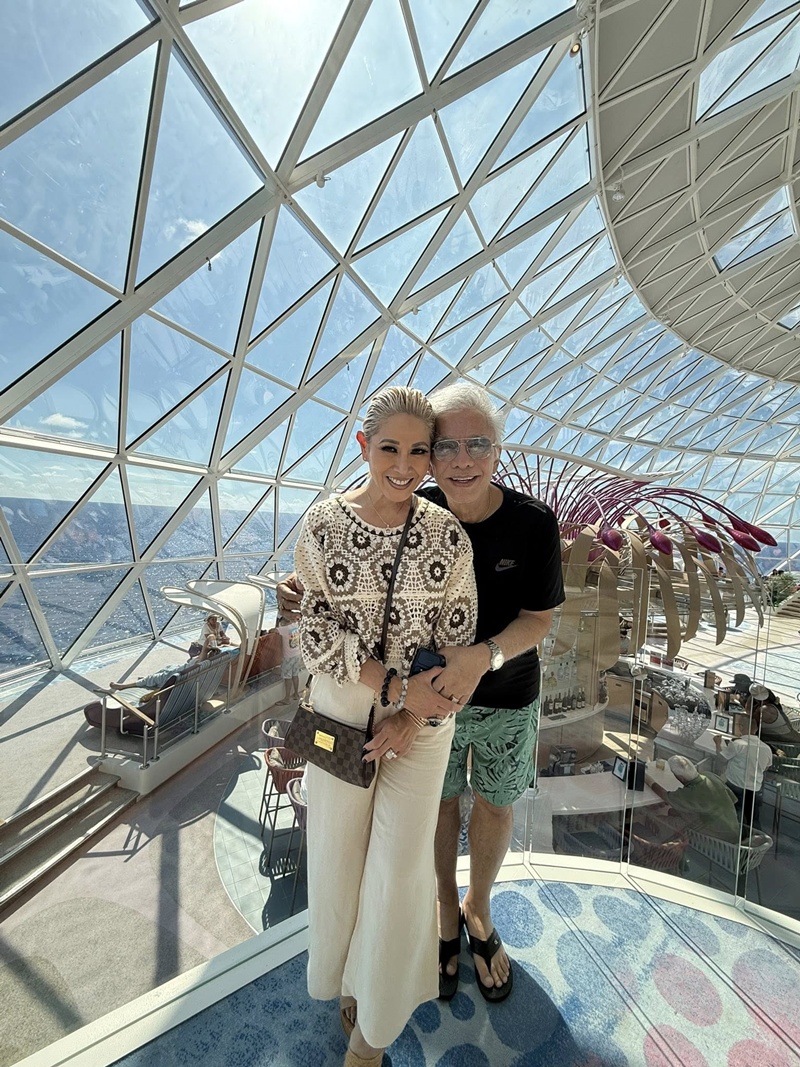 สุรชัย สมบัติเจริญ