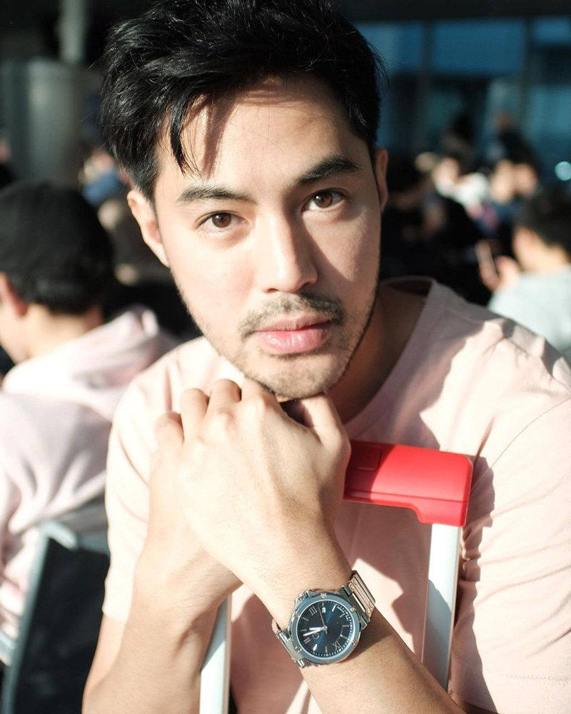 ท็อป จรณ