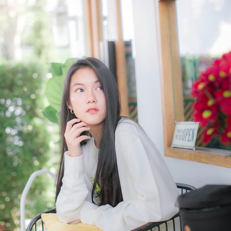 น้องใยไหม